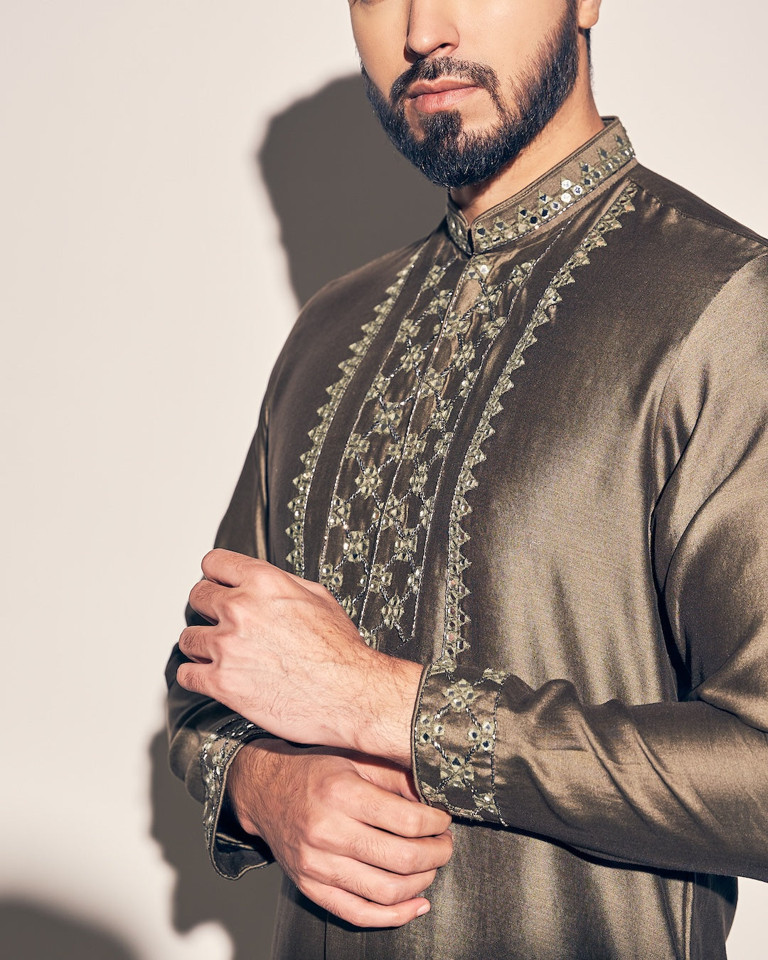 Contemporary Mirror Olive Set