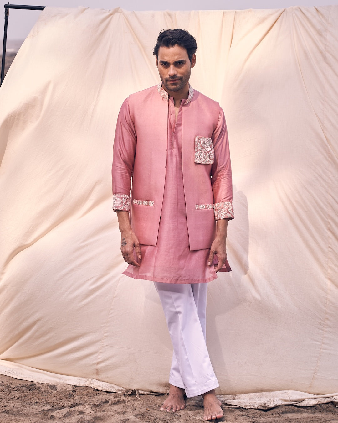 3d Pocket Bandi Set With Rolled Up Sleeves