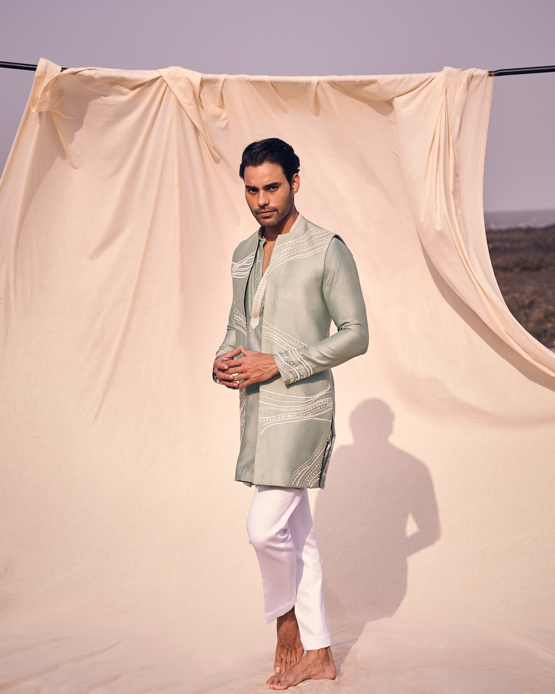 Long Open Bandi Set With Linear Embroidery