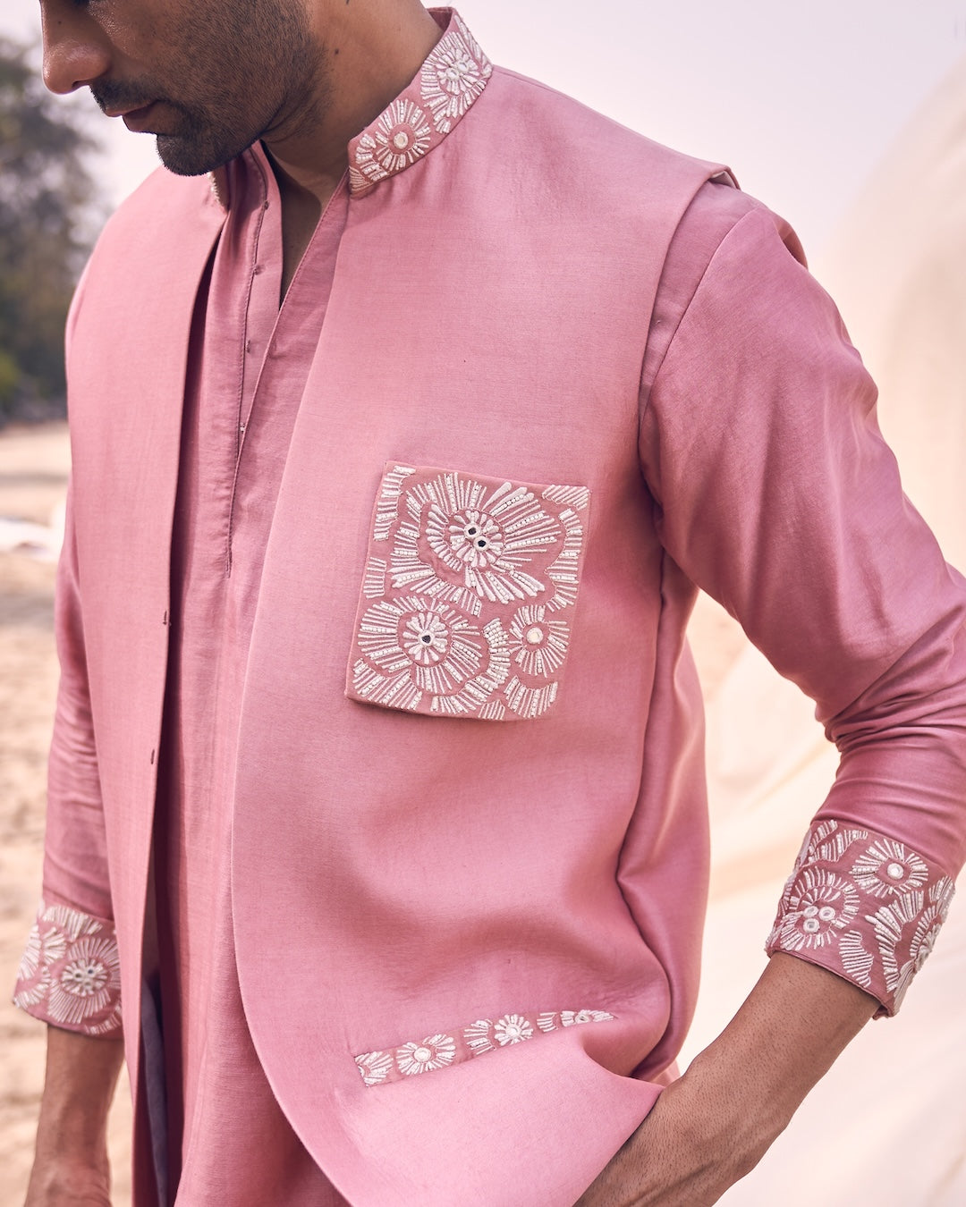 3d Pocket Bandi Set With Rolled Up Sleeves