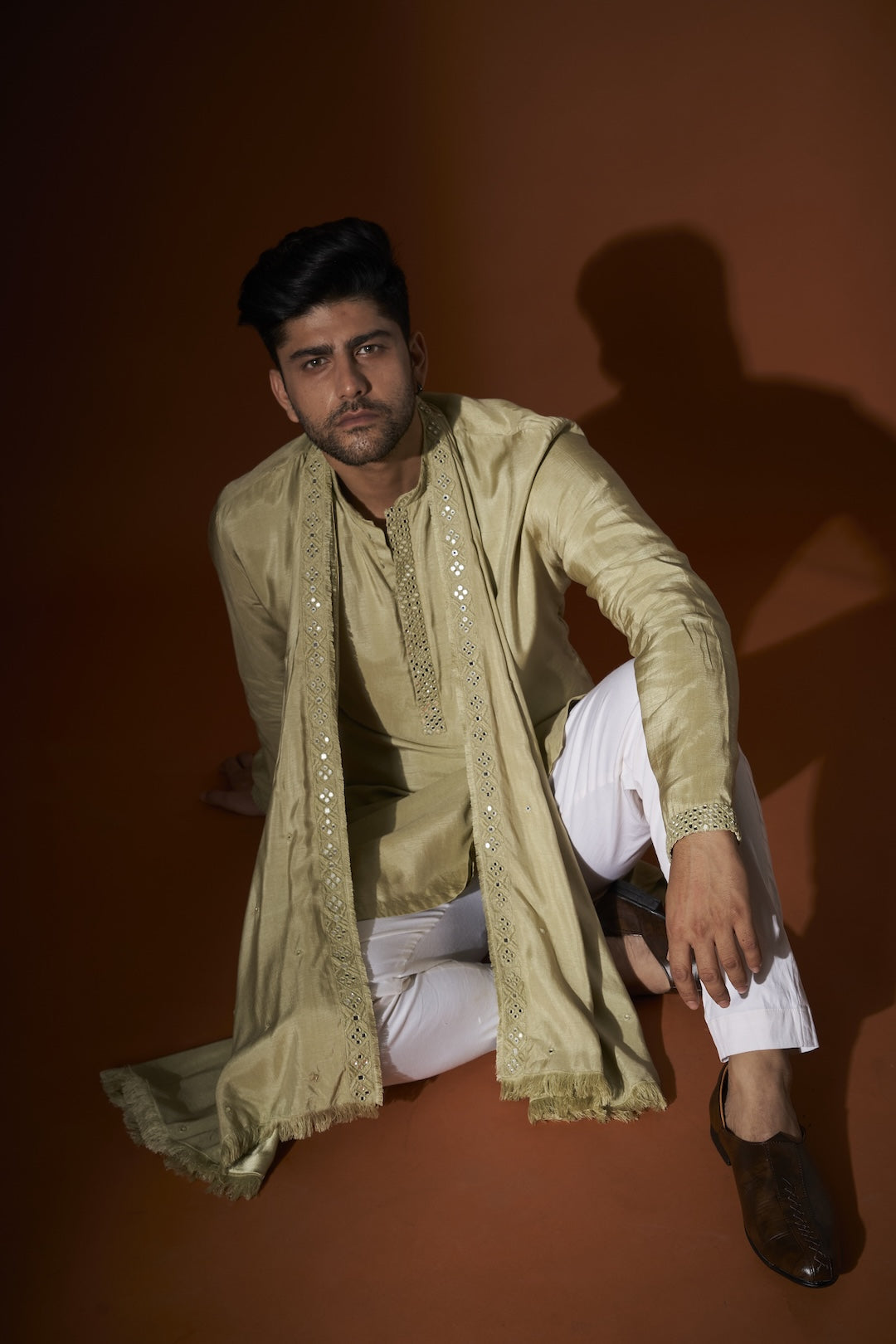 Pre Draped Stole & Kurta Set