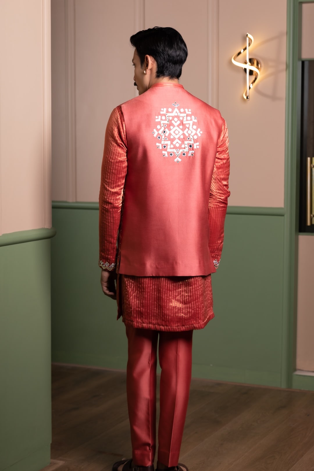 Lightening Kurta Bandi Set 