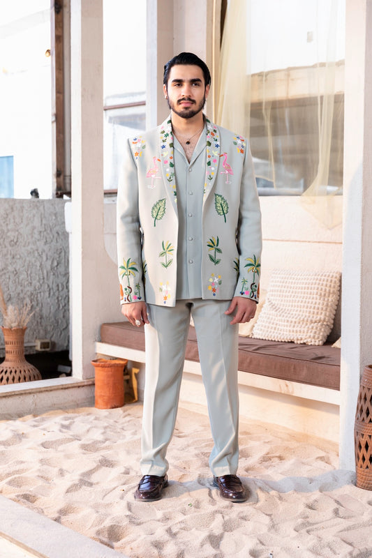 Vantara Carnival Set