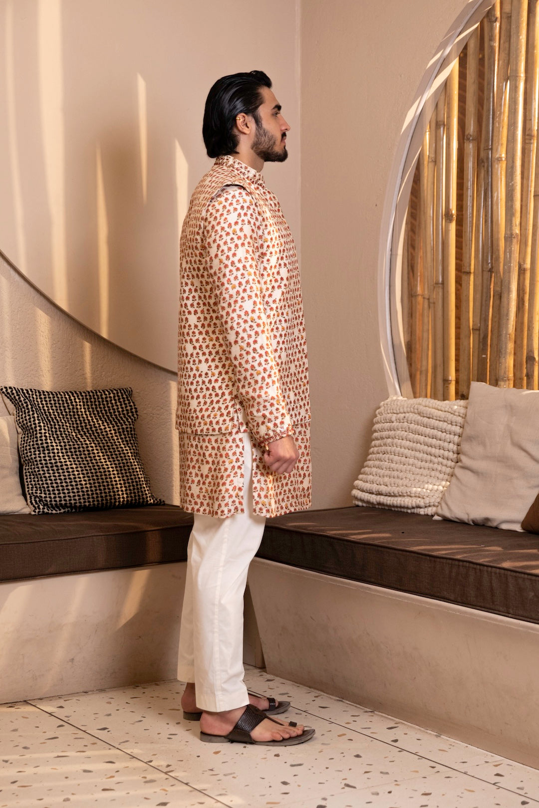 Ivory Mini Buti Kurta Bandi Set
