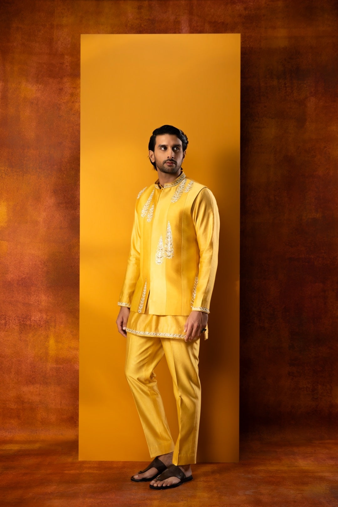 Kairi Kurta Bandi Set