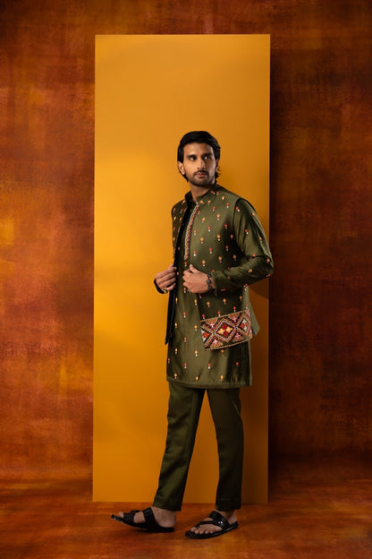Patola Kurta Bandi Set